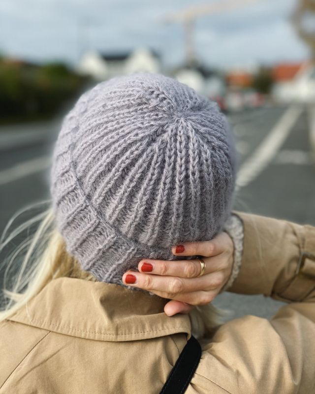 Mønster Septemberlue Petiteknit