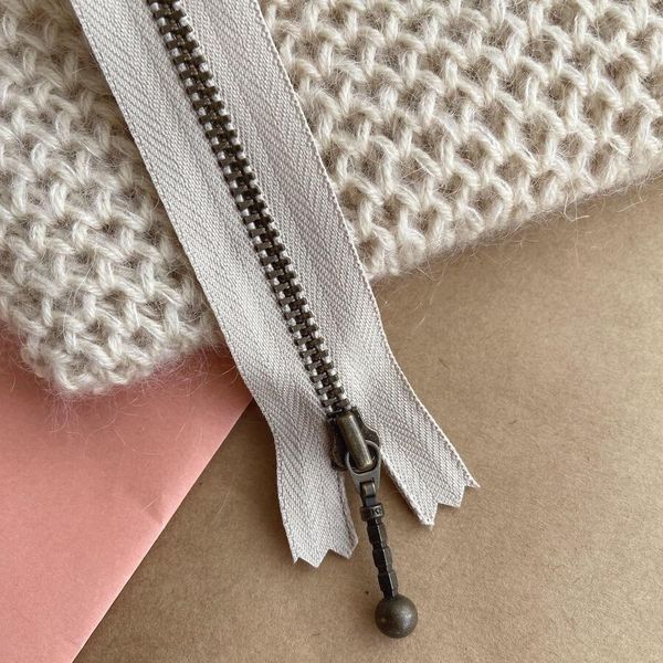 Hovedbilde Glidelås 17 cm -sand- PetiteKnit